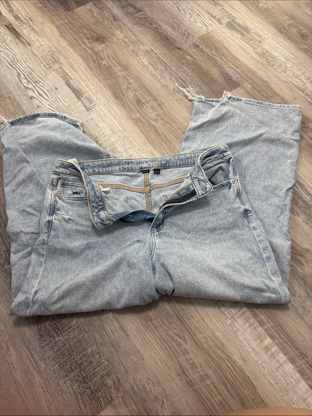 American Eagle Outfitters Light Blue Boyfriend Jeans